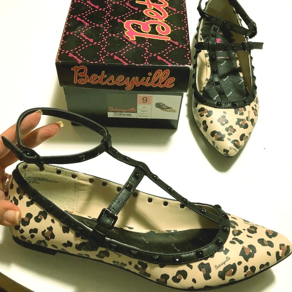 Betsey Johnson Shoes - Betseyville Strappy Leopard Print Flats